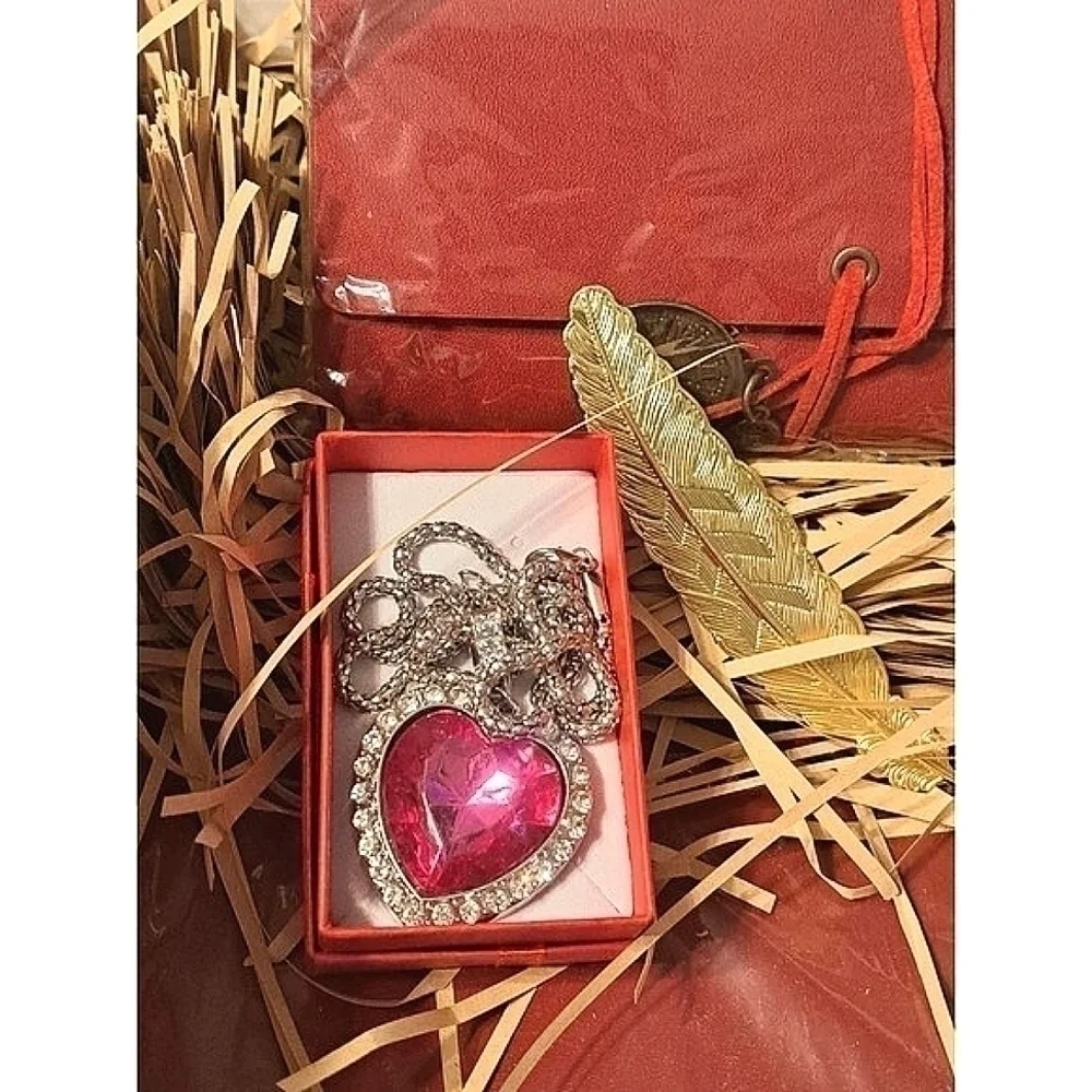 Mom Gift Set Tumblr Necklace Book Present